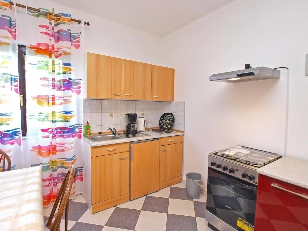 Apartments Durda 1390 Stinjan Exterior photo